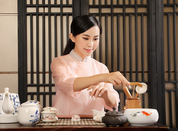 经常去昆明靠谱男士会馆，这家私藏已久的店推荐给你